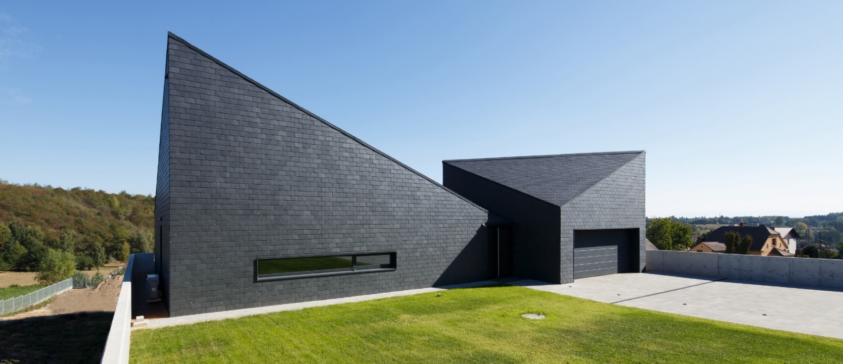 Nowoczesna bryła domu jednorodzinnego