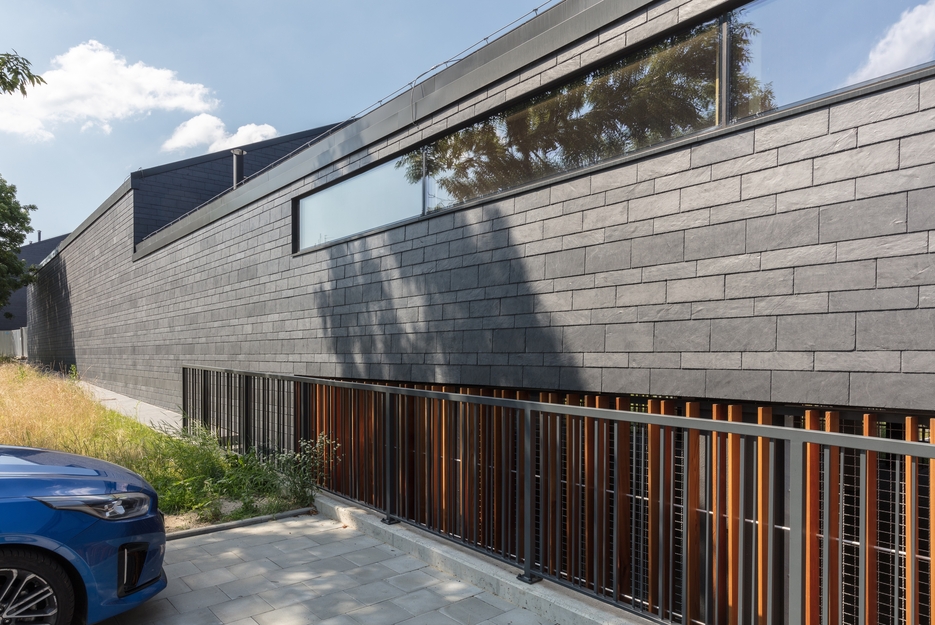 Centrum Sportu i Rekreacji Przystań na Eisenberga 1