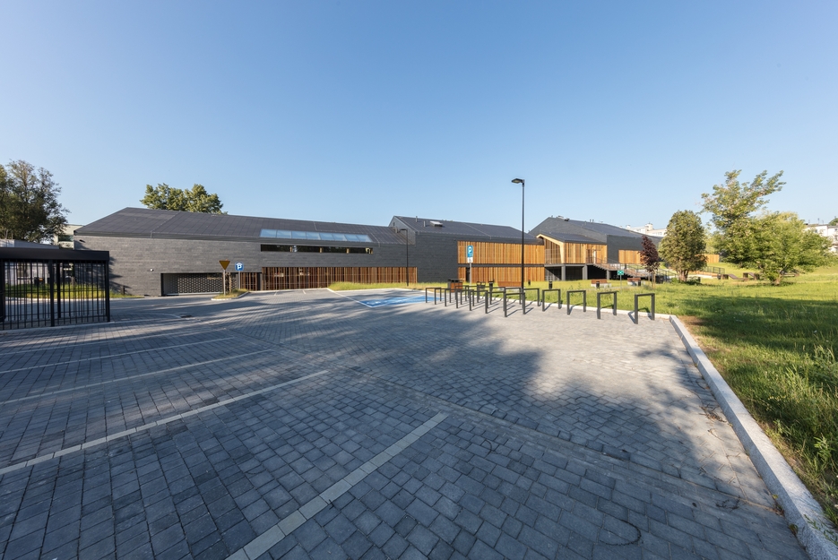 Centrum Sportu i Rekreacji Przystań na Eisenberga 5