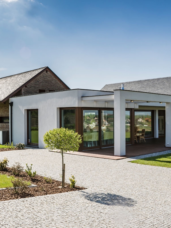 Dwa budynki połączone w jeden dom